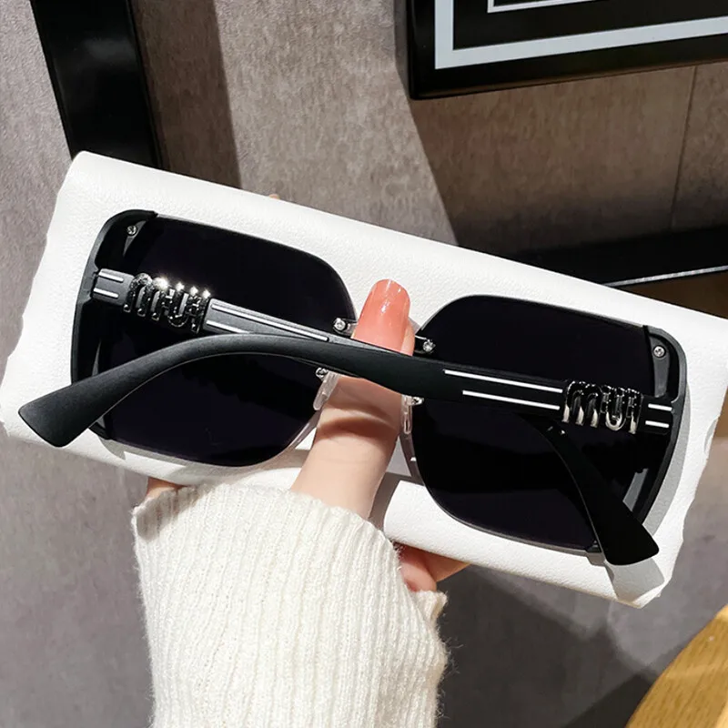 2024 New Fashion Cool Sunglasses Women Luxury Brand Letters Anti Strong Light Vintage Rimless Sun Glasses Ladies Gafas UV400 - Image 6